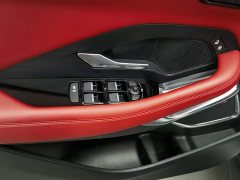 Jaguar E-PACE R-DYNAMIC SE BLACK - фото 9