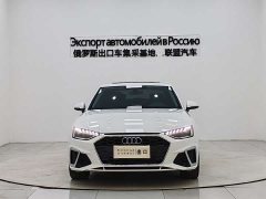 Audi A4L 40 TFSI Fashionable and Dynamic - фото 2