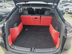 Tesla Model Y rear-wheel drive version - фото 13