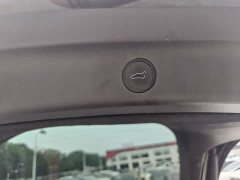 Tesla Model Y rear-wheel drive version - фото 14