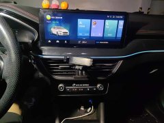 Lynk & Co Focus Sedan EcoBoost 180 Automatic ST Line - фото 9
