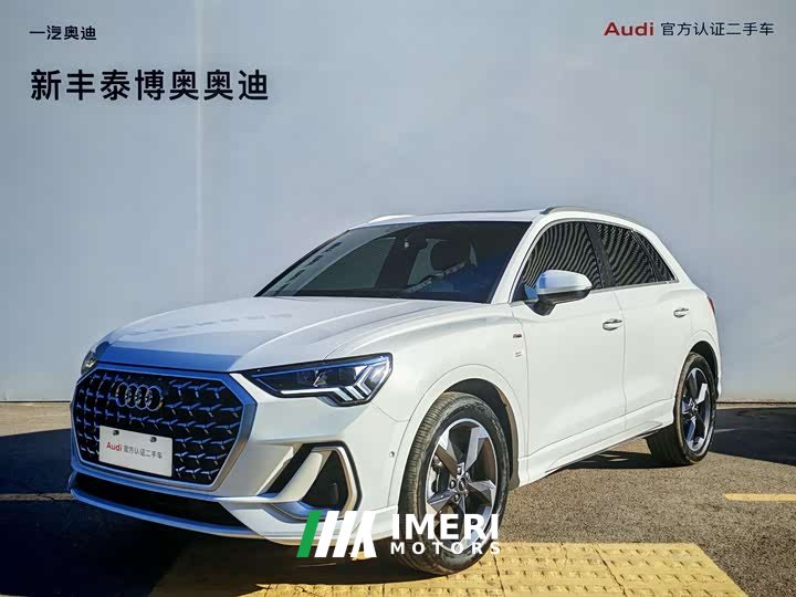 Audi Q3 35 TFSI Fashionable and Dynamic - автомобиль из Китая