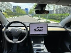 Tesla Model Y rear-wheel drive version - фото 5