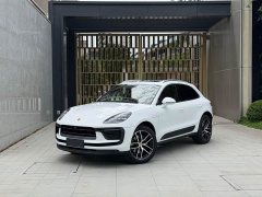 Porsche Macan 2.0T - фото 1