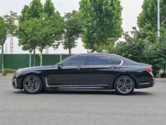 BMW 7 Series 730Li M Sports Package - фото 10