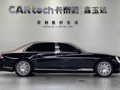 Hongqi Golden Sunflower Guoya 2024 4.0T V8 version - фото 8