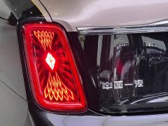 Hongqi Golden Sunflower Guoya 2024 4.0T V8 version - фото 9