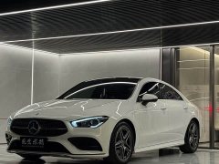 Mercedes-Benz CLA (Import) CLA 200 - фото 1
