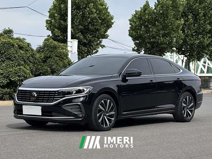 Volkswagen Passat 330TSI Elite Edition - автомобиль из Китая