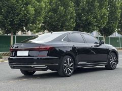 Volkswagen Passat 330TSI Elite Edition - фото 15