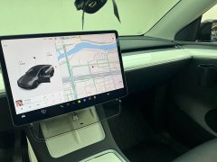 Tesla Model Y standard range rear-wheel drive version - фото 13