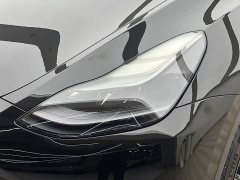 Tesla Model Y standard range rear-wheel drive version - фото 9