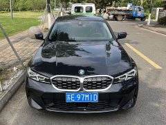 BMW 3 Series 325Li M Sports Package - фото 2