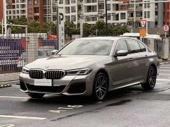 BMW 5 Series facelift 525Li M Sports Package - фото 1