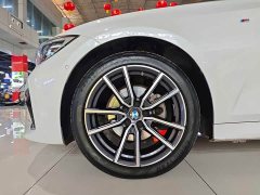 BMW 3 Series 325Li M Sport Package - фото 4