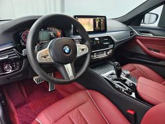 BMW 5 Series 530Li leading M sports package - фото 9