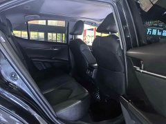 Toyota Camry 2021 2.5G Deluxe Edition - фото 12