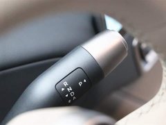 Li Auto Ideal MEGA Home Family Special Edition - фото 15