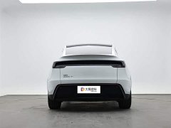 Tesla Model Y facelift long-range all-wheel drive version - фото 4