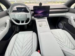 NIO ES6 75kWh - фото 9