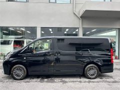 Toyota Hiace 3.5L Automatic - фото 3