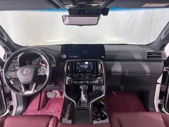 Lexus LX 2022 600 Signature Middle East Edition - фото 10