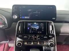 Lexus LX 2022 600 Signature Middle East Edition - фото 11