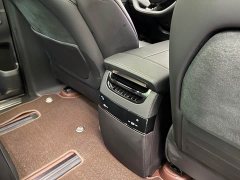Zeekr 009 2024 6-Seater Executive AWD 108kWh - фото 13