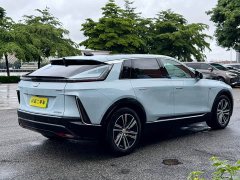 Lynk & Co IQ Ruige Rear Drive Long Range Premium Edition - фото 5