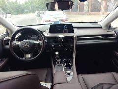 Lexus RX 2020 facelift 300 two-wheel drive comfort version - фото 10