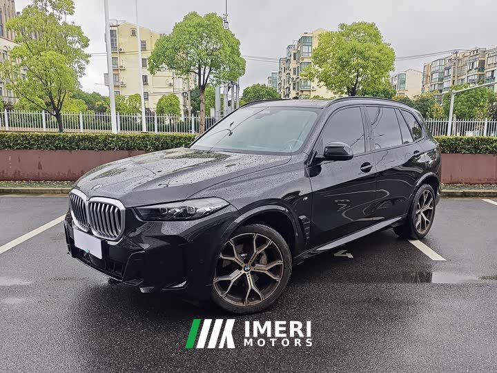 BMW X5 2023 xDrive 30Li Exclusive M Sports Night Package - автомобиль из Китая