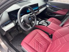 BMW 5 Series 530Li Leading M Sports Package - фото 5