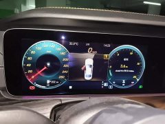Mercedes-Benz E-Class facelift E 300 L sporty and stylish - фото 12