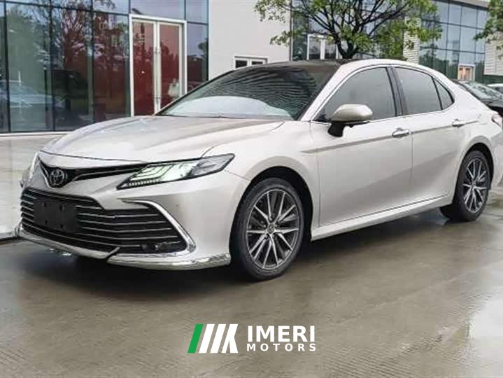 Toyota Camry 2021 2.5G Deluxe Edition