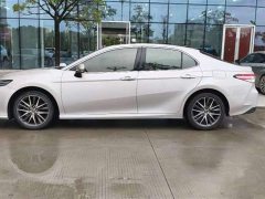 Toyota Camry 2021 2.5G Deluxe Edition - фото 3