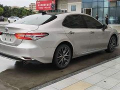 Toyota Camry 2021 2.5G Deluxe Edition - фото 8