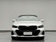 BMW 5 Series 530Li Leading M Sports Package - фото 2