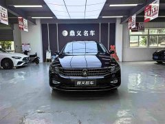 Volkswagen Magotan 2020 330TSI DSG Premium Type - фото 2