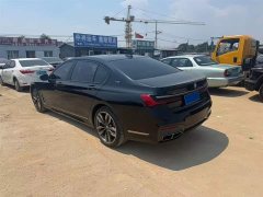 BMW 7 Series 2019 M760Li xDrive V12 Sports Package - фото 2