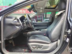 Toyota Camry 2022 2.5S Knight Edition - фото 4