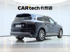 AITO Wenjie M8 extended range Ultra version 53.4kWh 6-seater version (192-line lidar) - фото 4
