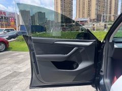 Tesla Model Y rear-wheel drive version - фото 14