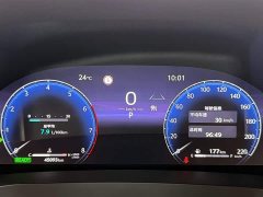 Toyota Vellfire 2024 Crown Hybrid 2.5L Executive Lounge - фото 13