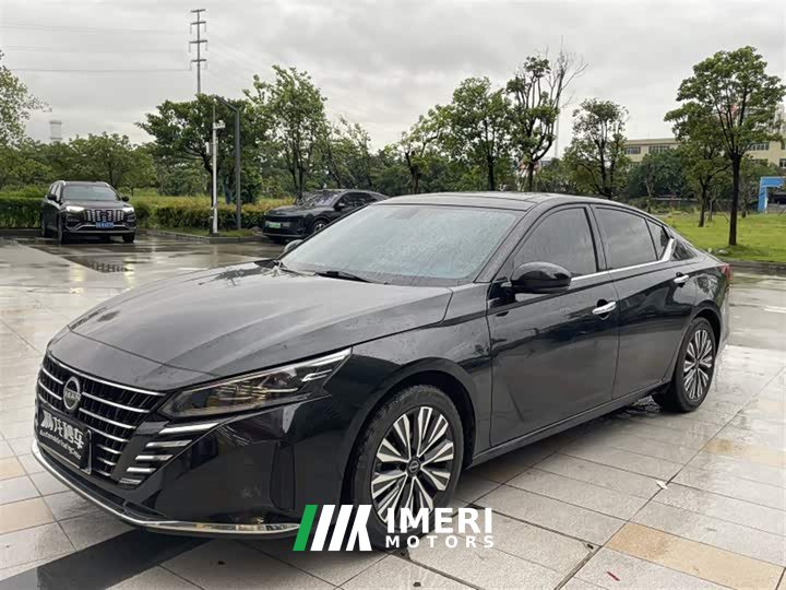 Nissan Altima 2022 2.0L XL-TLS Comfort Edition - автомобиль из Китая