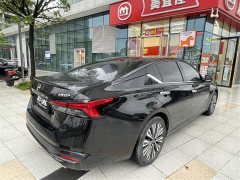 Nissan Altima 2022 2.0L XL-TLS Comfort Edition - фото 9