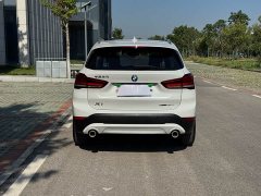 BMW X1 sDrive25Li Leading - фото 19