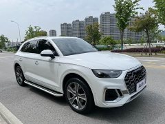 Audi Q5L 2022 45T luxury and dynamic - фото 3