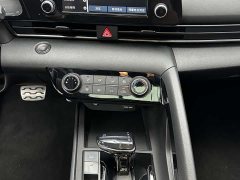 Lexus Elantra 2022 240TGDi DCT GLX Elite Edition - фото 16