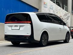 Li Auto Ideal MEGA Home Family Special Edition - фото 5
