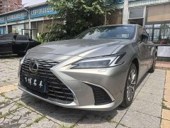Lexus ES 2025 200 Premium Edition - фото 1